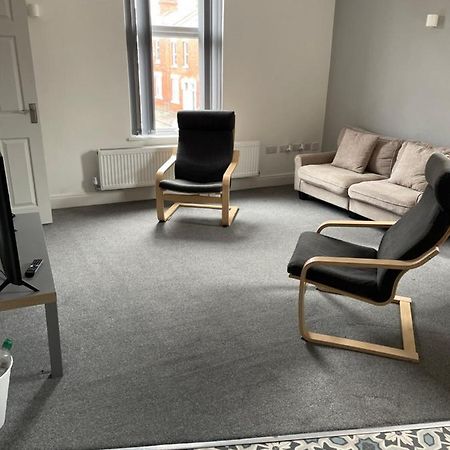 Modern,Spacious 2 Bed Apartment Preston  Buitenkant foto