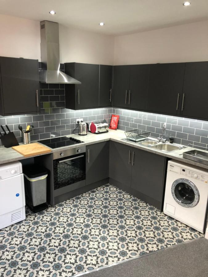 Modern,Spacious 2 Bed Apartment Preston  Buitenkant foto